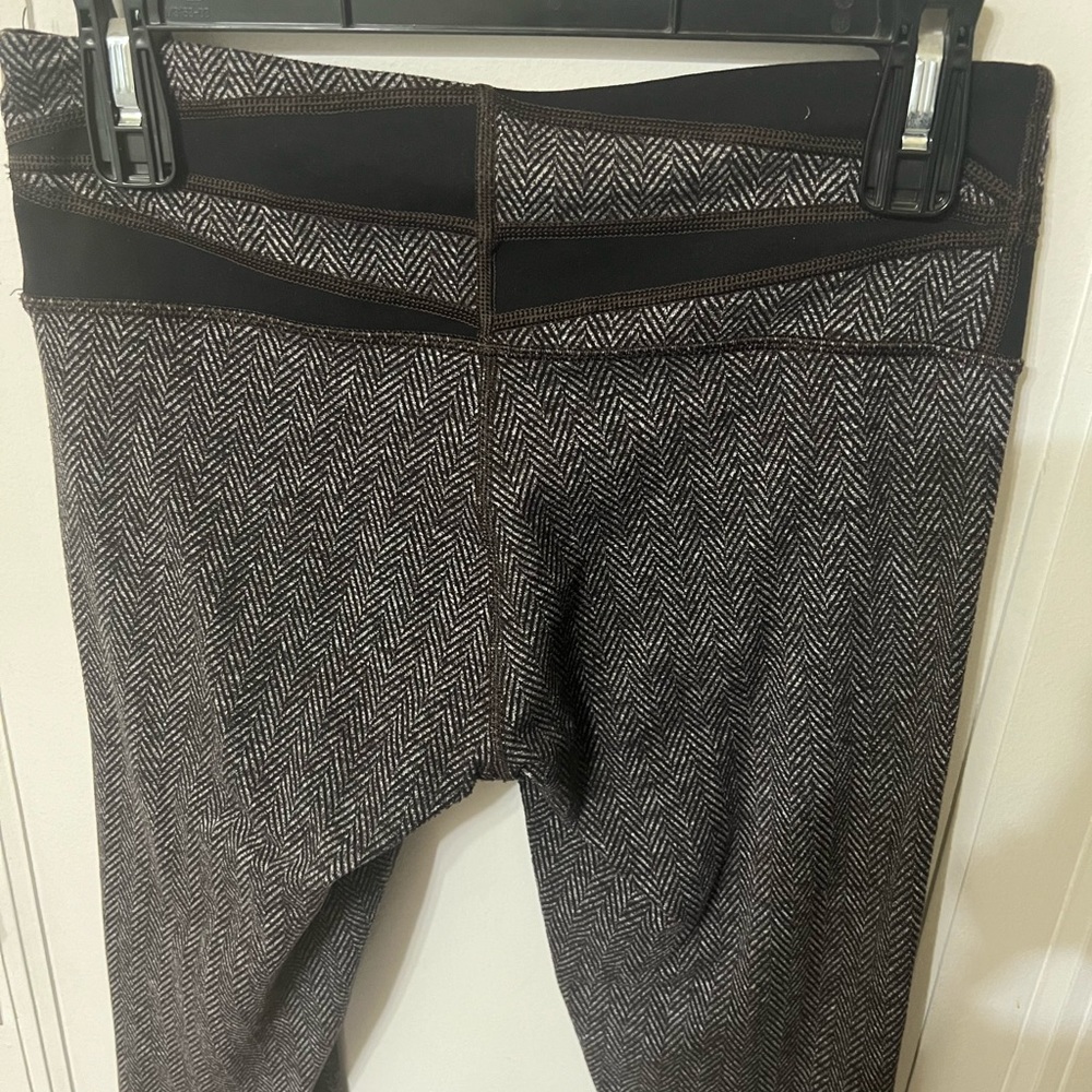 Lululemon Rulu - Picture 3 of 7
